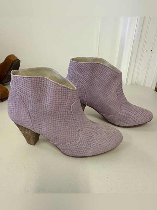 Sixtyseven Shoes - Sixtyseven Textured Ankle Booties